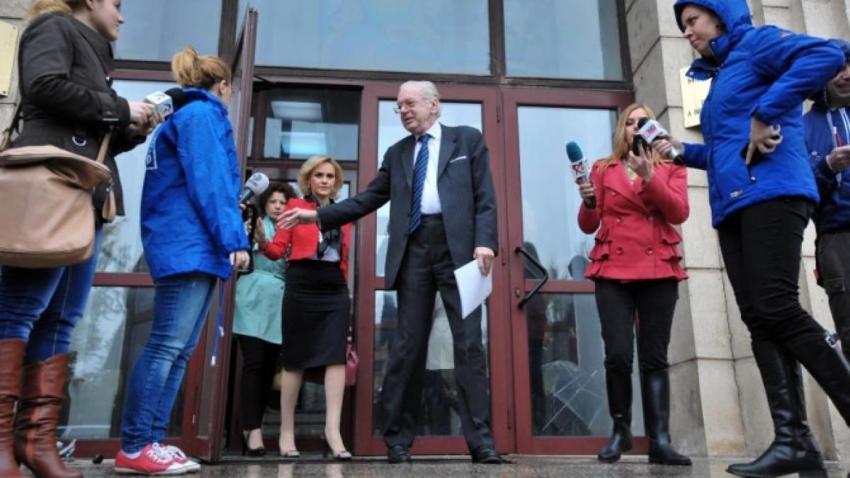 gabriela firea scoasa de la un eveniment de dacian ciolos