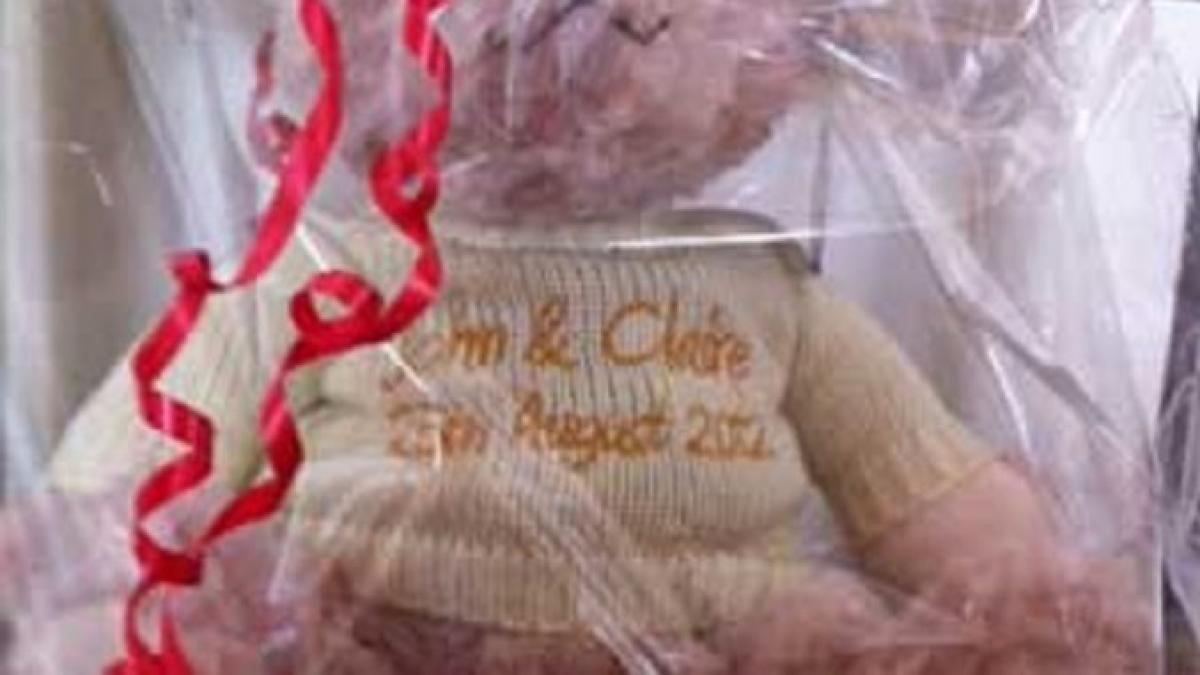 copiii dintr un orfelinat au primit mai multe cadouri de la o persoana anonima cand a vazut ce a