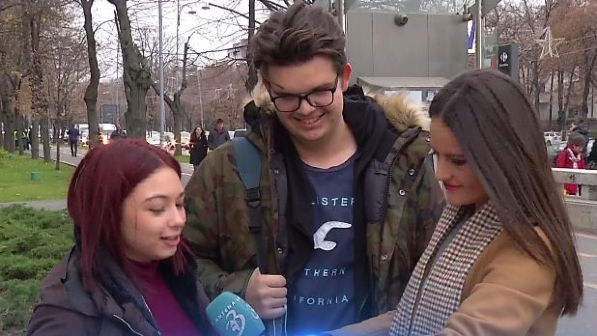 pe cuvant cu ana iorga cati bucuresteni stiu sa foloseasca corect cratima