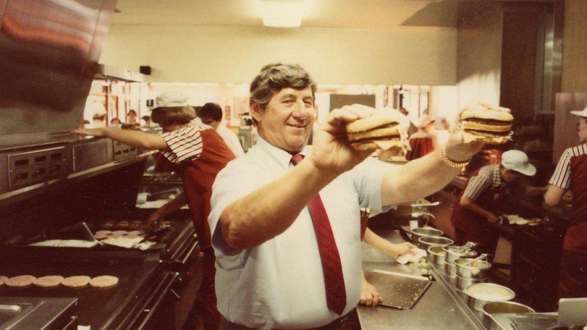 inventor of the big mac dies aged 98