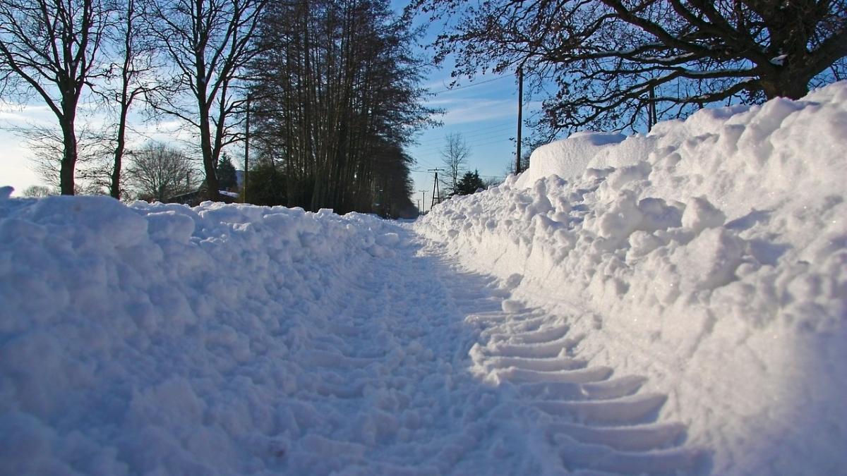 primele ninsori au dat peste cap traficul in mai multe zone din tara