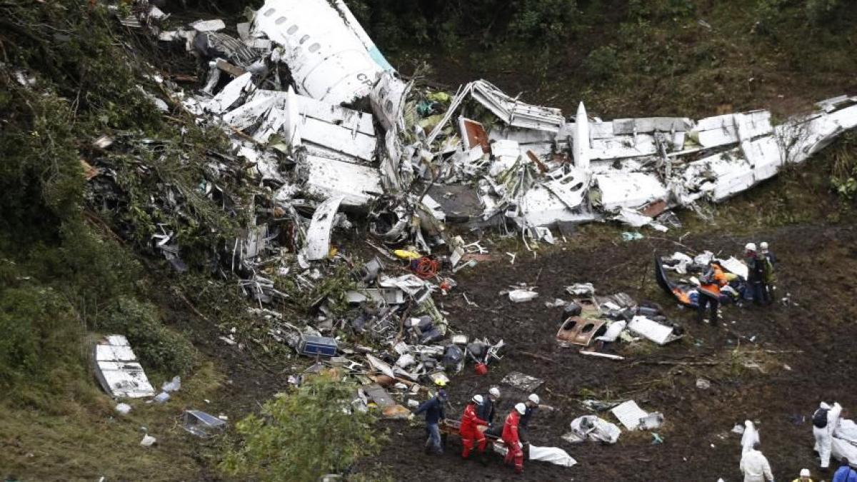 ultimele momente ale avionului prabusit in columbia o inregistrare audio cu pilotii arata cauza