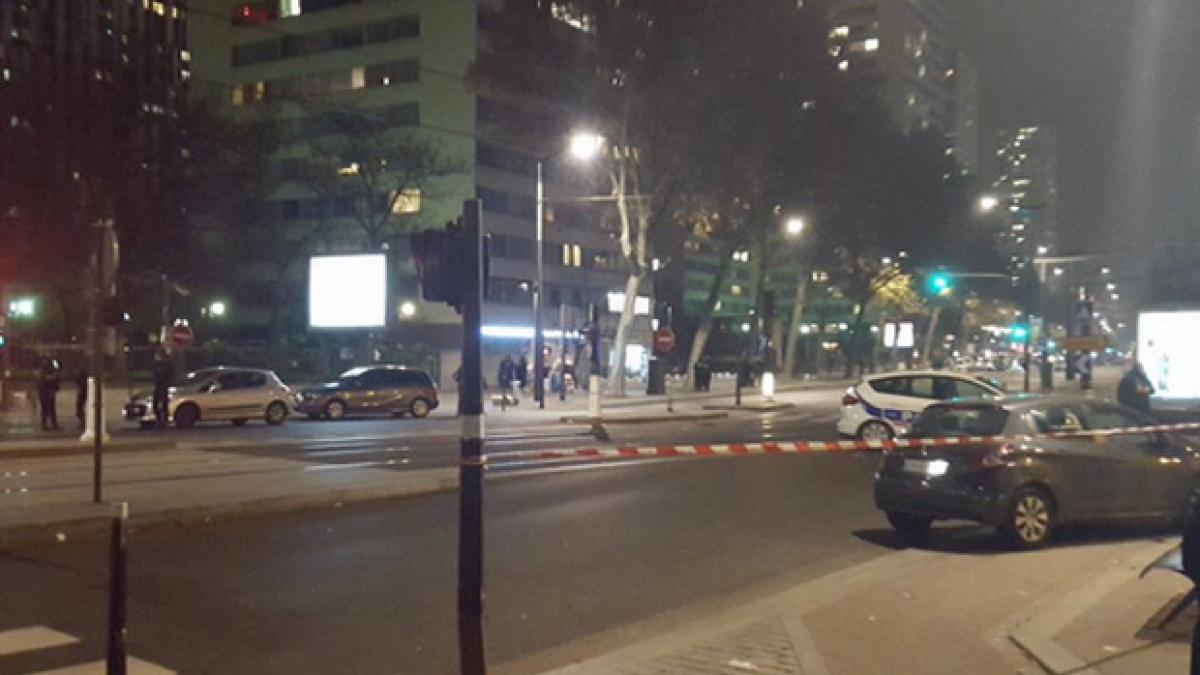 luare de ostatici intr o agentie de turism din paris