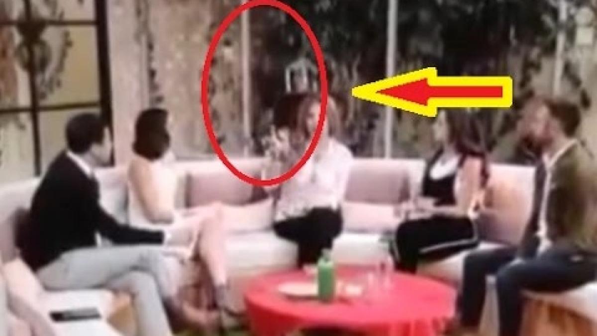 o fantoma a aparut intr o emisiunea live in care era invitat si un clarvazator ce i a facut