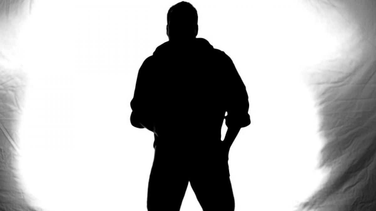 paznicul de la morga a auzit zgomote stranii din camera frigorifica socul barbatului cand a vazut