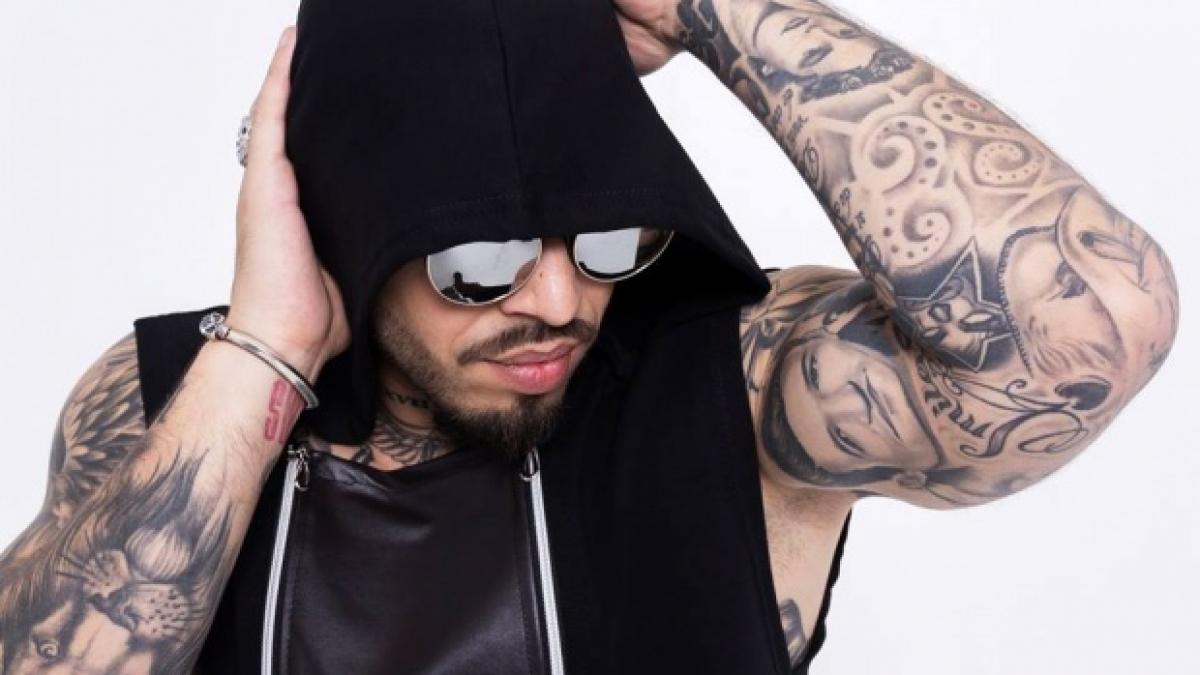 alex velea acuzat de furt si dat pe mana politistilor din sua