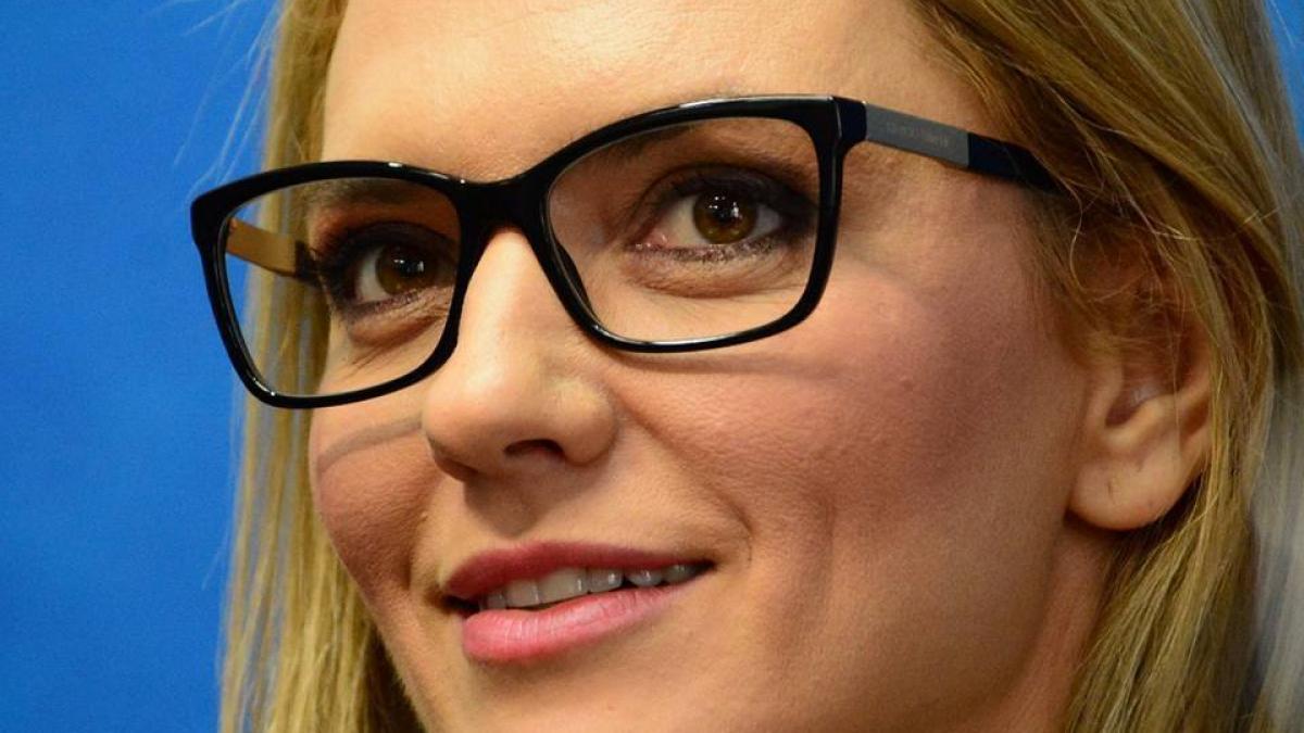 alina gorghiu atac la adresa ministrului justitiei din guvernul ciolos doamna pruna egal psd egal