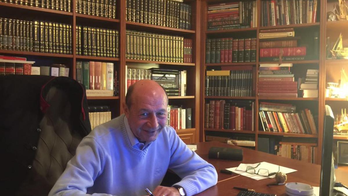 traian basescu despre esecul de a l fi pierdut pe emil boc in favoarea liberalilor nu pot sa ii