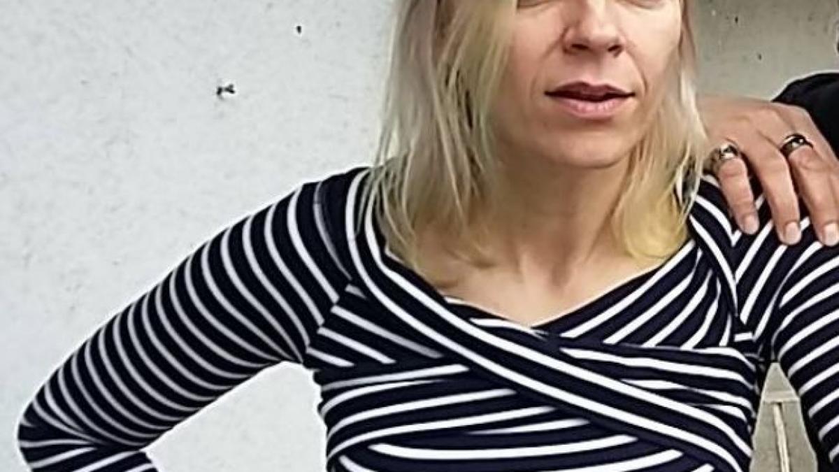 gianina corondan de nerecunoscut