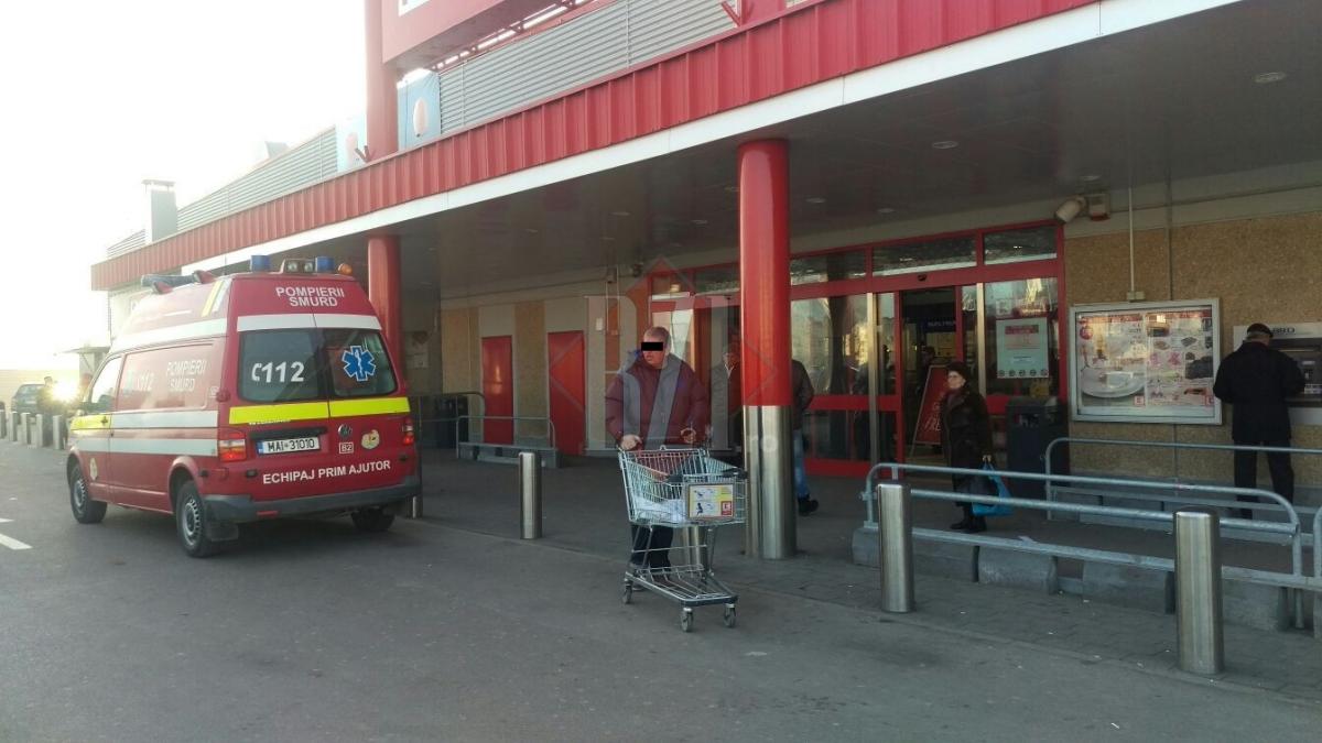 momente dramatice la kaufland o angajata a lesinat la locul de munca