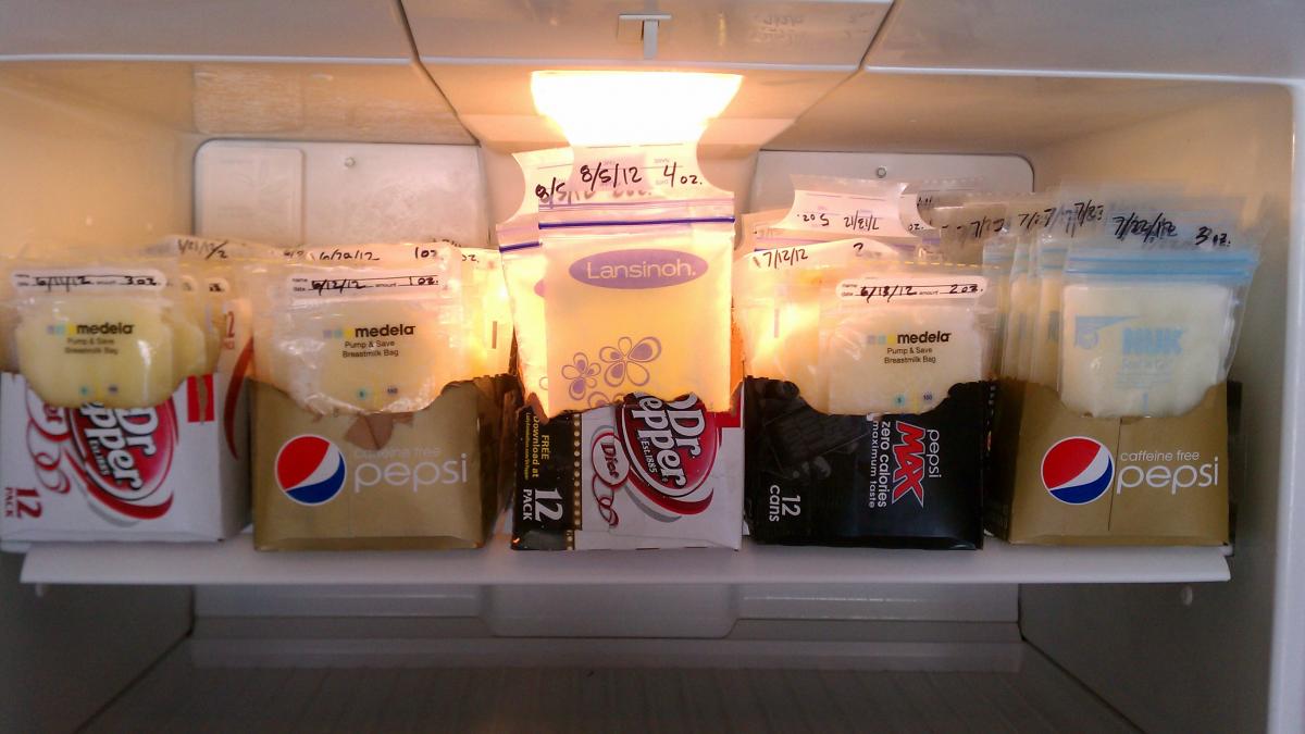 nu o sa ghicesti niciodata ce se afla in aceste cutii de doze de suc totul se tine la congelator