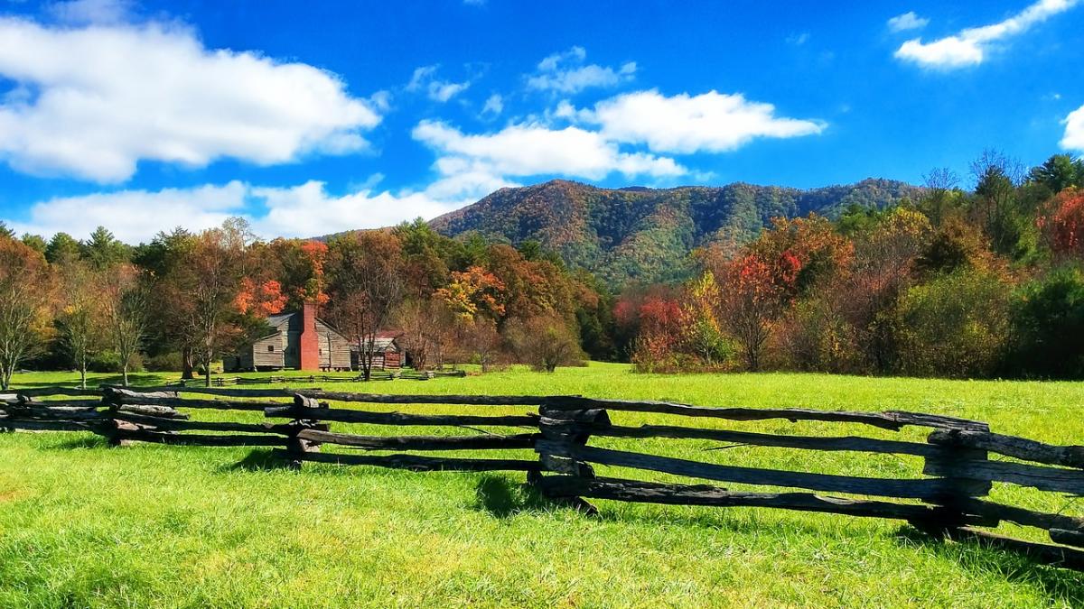 cele peste 100 de localitati abandonate din romania