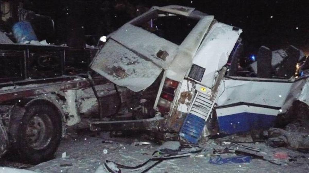 accident grav in ungaria cu trei morti si 31 de raniti au fost implicate masini din romania