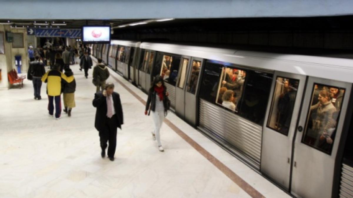 in ziua inaugurarii deschiderea statiilor de metrou laminorului si straulesti se amana pentru 2017