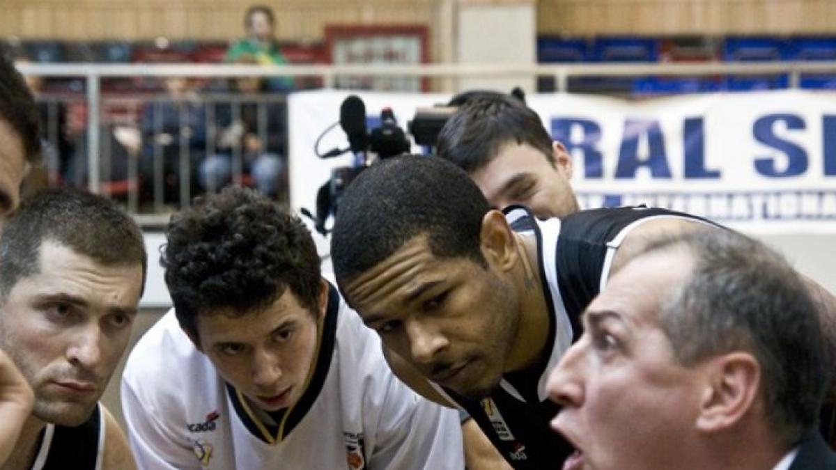 fostul jucator de baschet al unei mari echipe din romania jerome lagrange a murit de cancer la doar