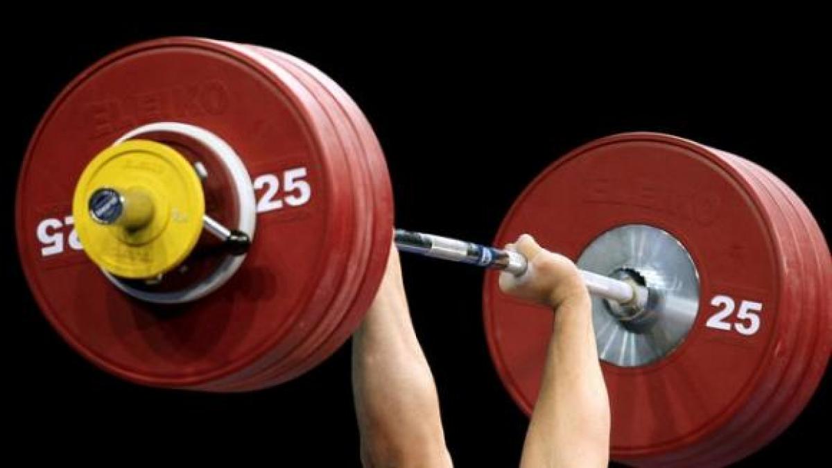 o noua lovitura pentru sportul romanesc o halterofila de 16 ani suspendata pana in 2020 pentru dopaj