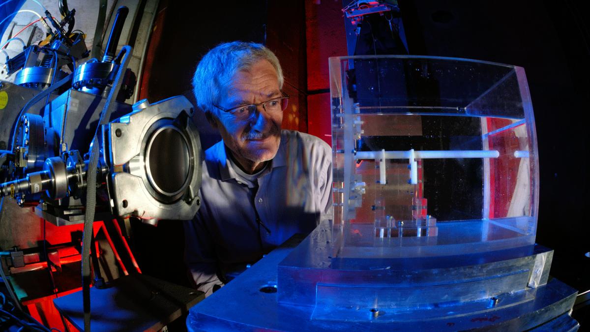 reusita incredibila a fizicienilor au observat pentru prima data fragmente de antimaterie