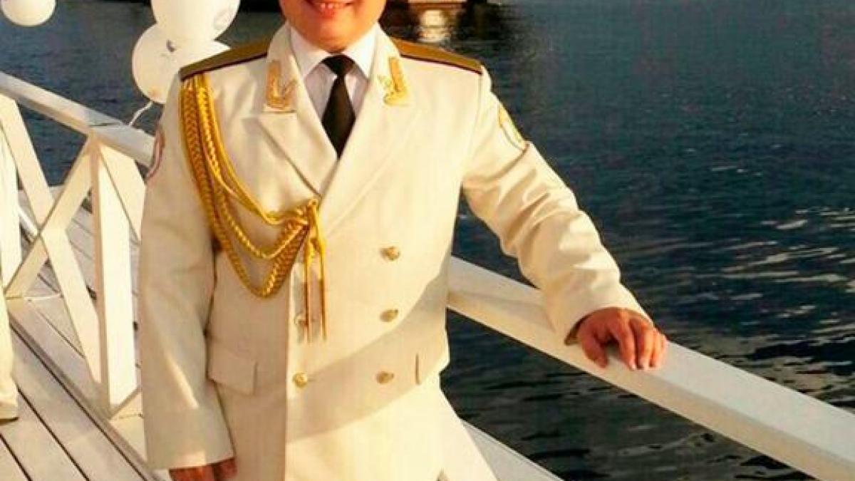 un artist din corul armatei rosii a scapat de moarte dupa ce nu a fost lasat sa se imbarce in