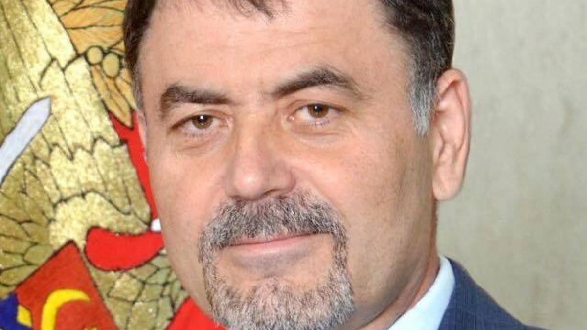 ministrul apararii din moldova demis de presedintele igor dodon