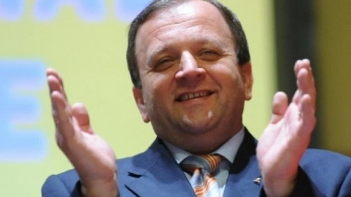 se anunta revolutie in pnl dupa pierderea alegerilor parlamentare ce se pregateste in fiecare