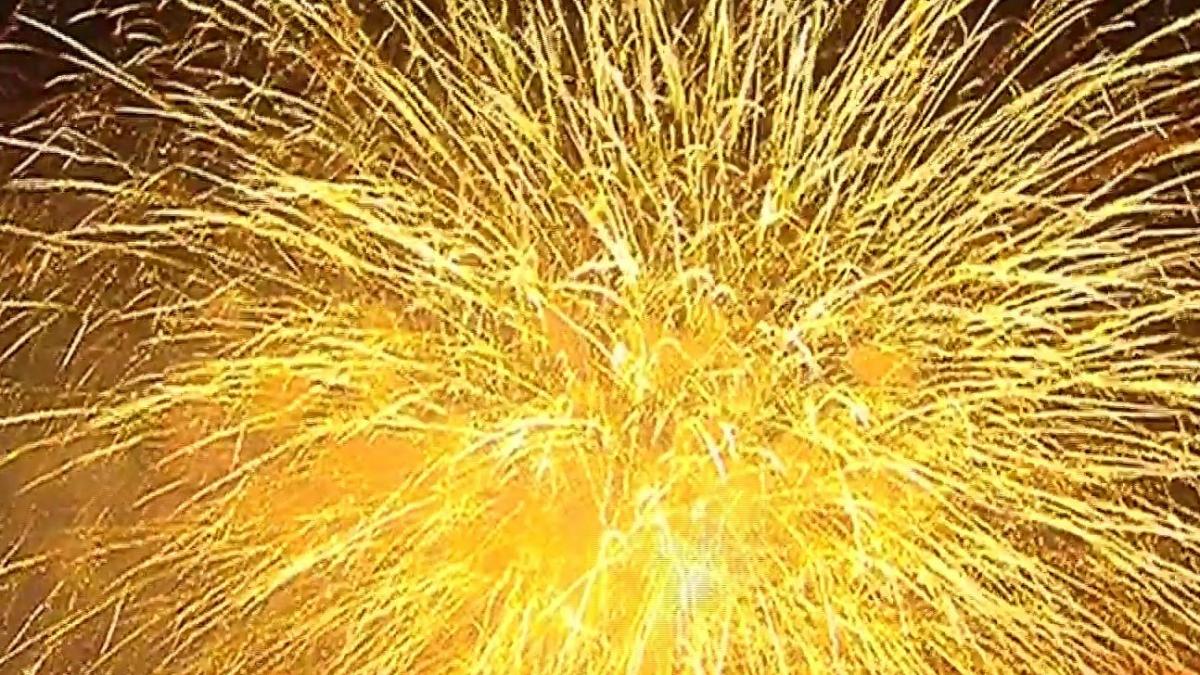 selfie de bucuresti cea mai mare petrecere de revelion din capitala