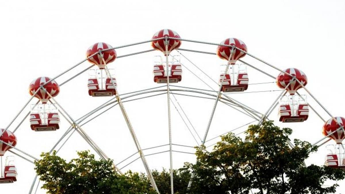 Incident într-un parc de distracții din Capitală. Zeci de oameni au fost în pericol