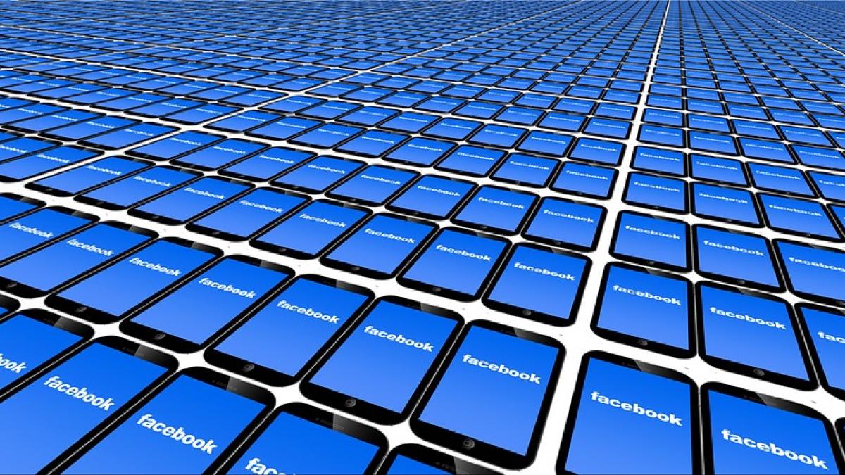 facebook da vina pe parintii care isi lasa copiii sub 13 ani sa isi creeze cont