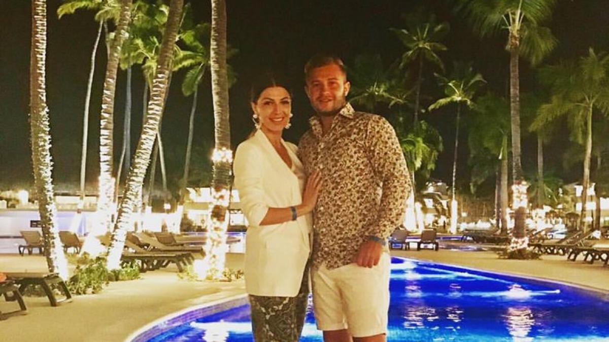 s a aflat secretul ilincai vandici iubitul ei a fost casatorit o luna cu o politiciana cunoscuta