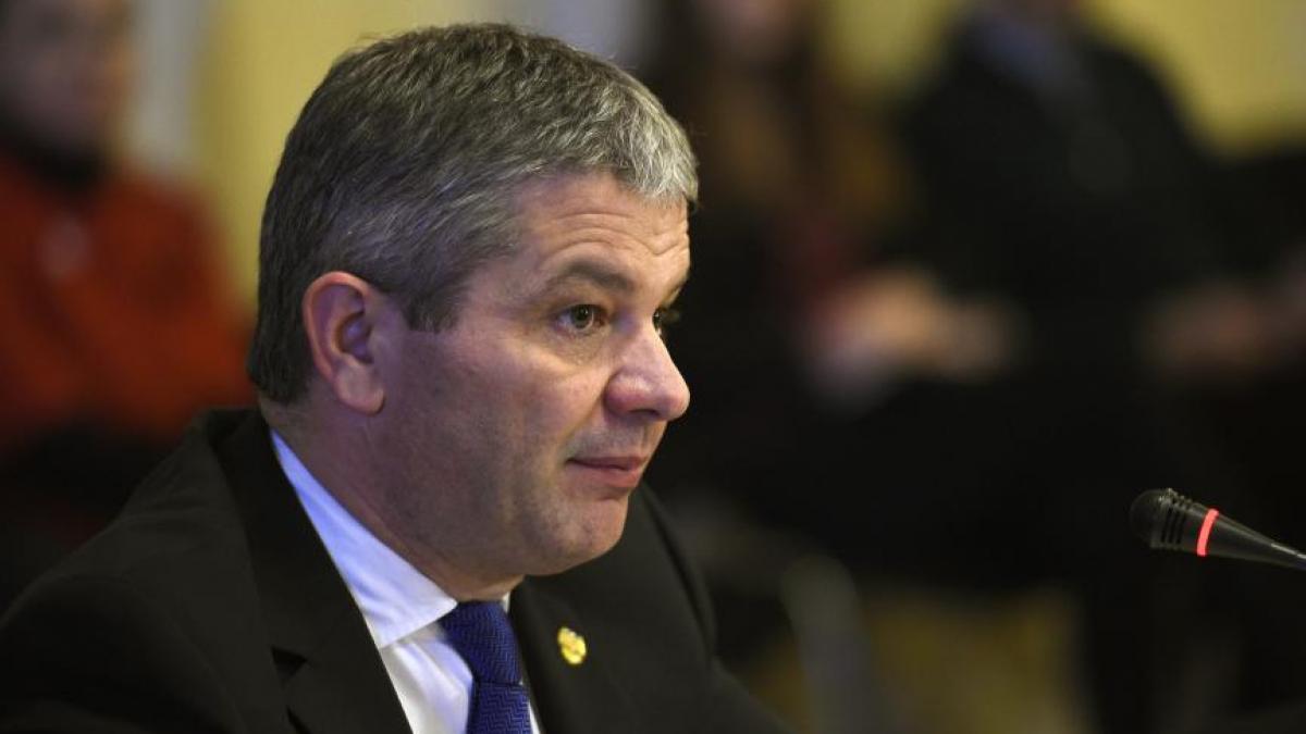 viitorul ministru al sanatatii a dat in judecata ministerul educatiei