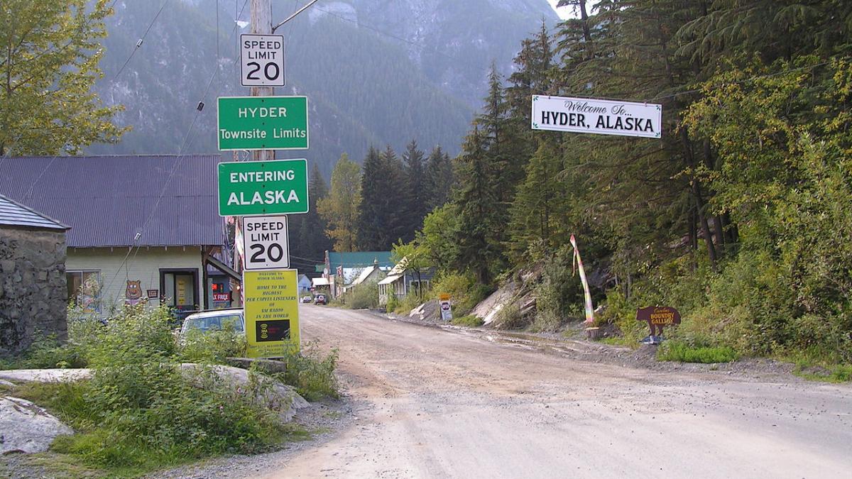 alerta cu bomba la frontiera canadiano americana