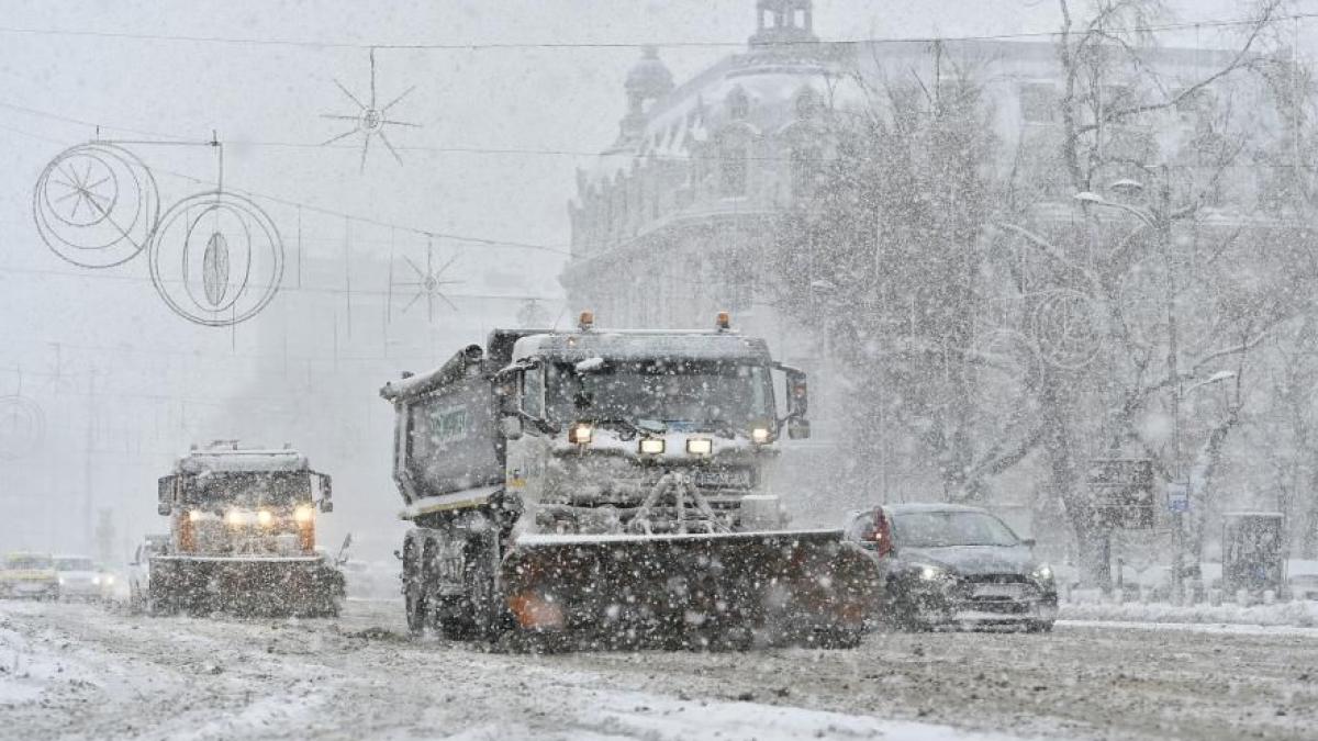 urmeaza cateva zile de iarna crancena meteorologii anunta ninsori in 26 de judete si temperaturi de