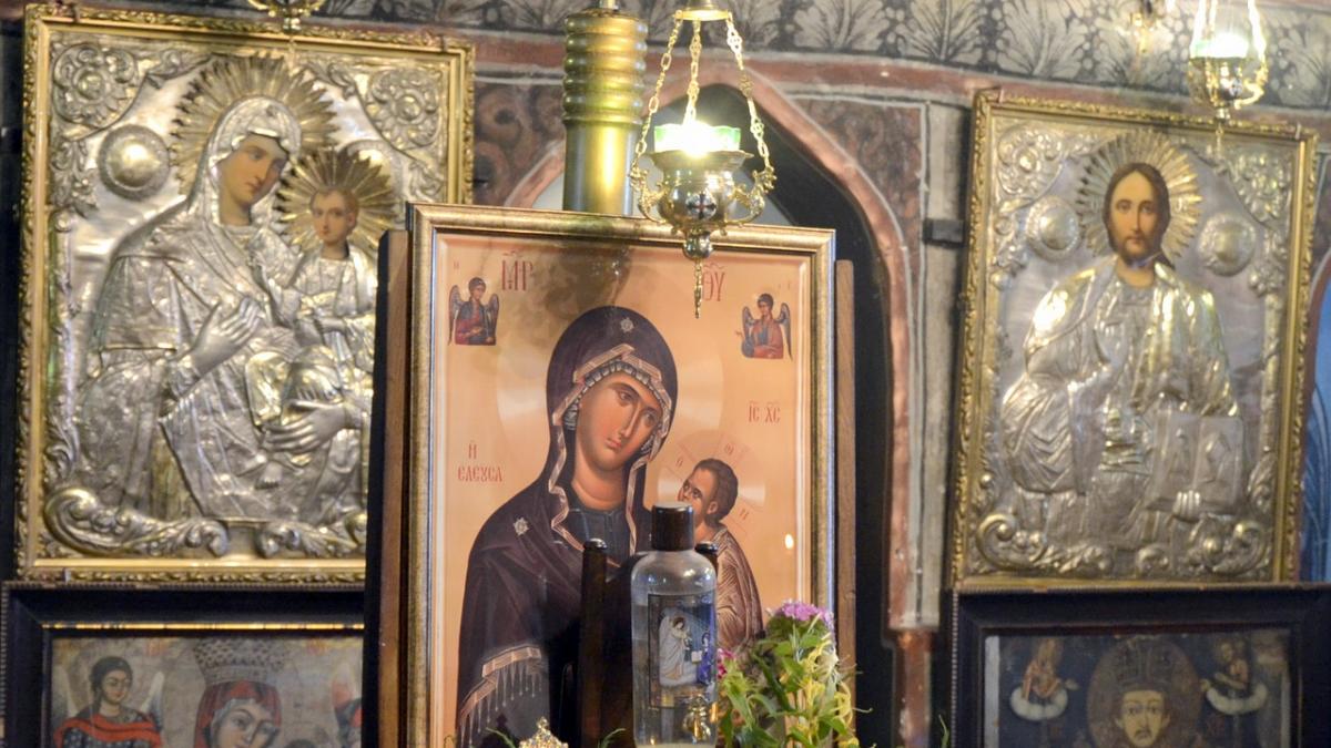 sfantul ion traditii si obiceiuri de soborul sfantului prooroc ioan botezatorul