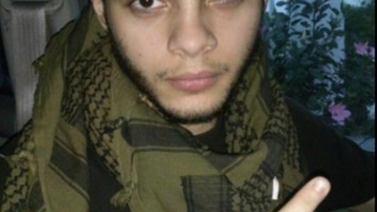 dezvaluiri incredibile despre atacatorul din aeroportul din florida ce stiau politistii din alaska