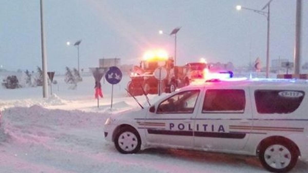 soferul unui utilaj de deszapezire a murit in judetul buzau dupa ce a fost lovit de o masina
