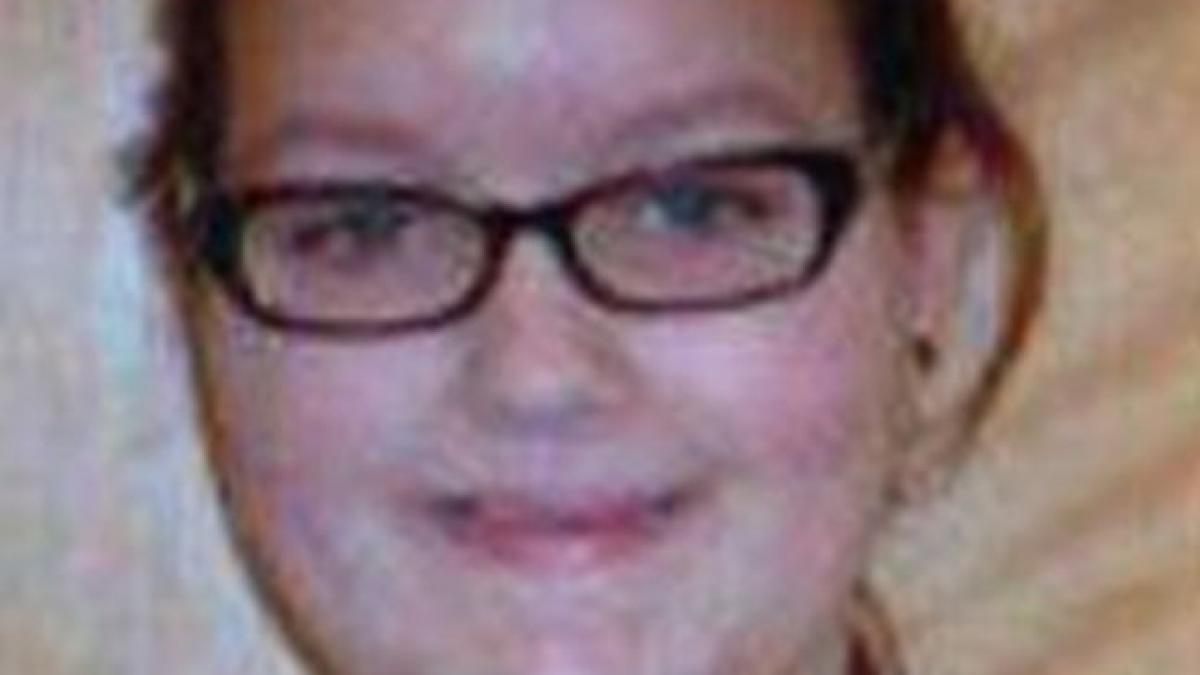 a fost adoptata cand avea 3 ani 11 ani mai tarziu era moarta ce a patit tanara