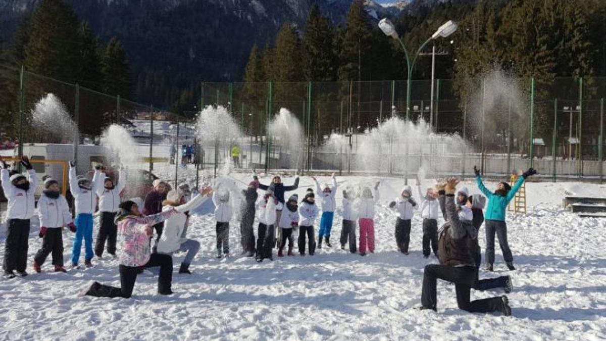 imaginile inedite publicate de lotul de gimnstica al romaniei pe facebook