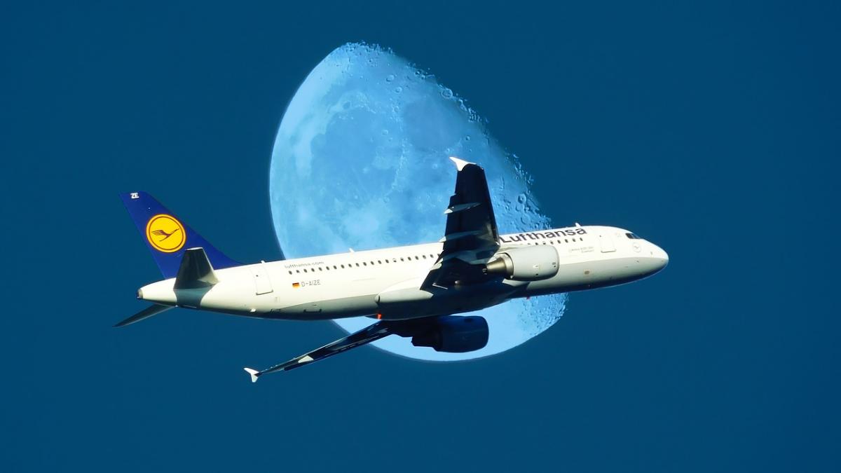 sibiu intarziere de peste trei ore la o aeronava lufthansa din motive tehnice