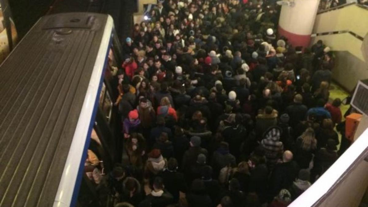 acces restrictionat la metrou cand e supraaglomeratie in ce statii se aplica masura