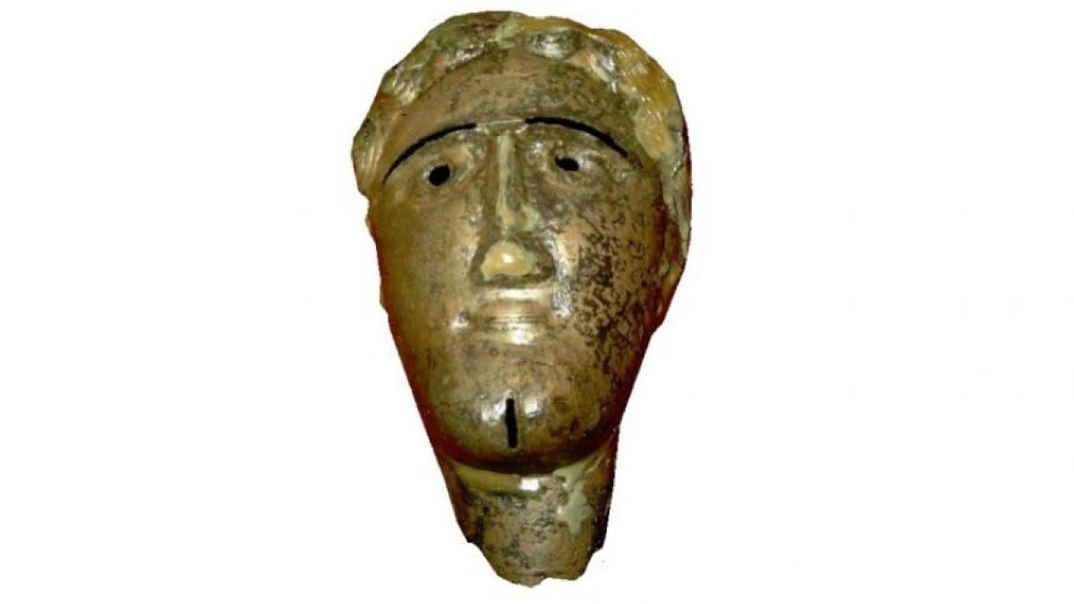 misterul mastii de la buridava de ce locul in care a fost descoperita era considerat sacru de geto