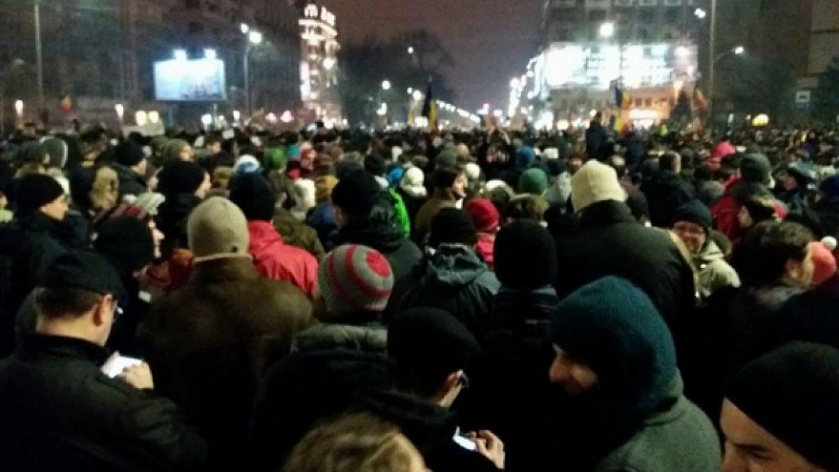 bogdan chirieac la o manifestare de 1000 de persoane daca vine insusi presedintele atunci atat