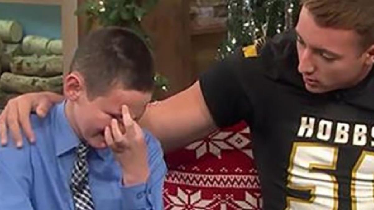 sportivul a salvat de la umilire un baiat lipsit de aparare patru ani mai tarziu acesta a facut