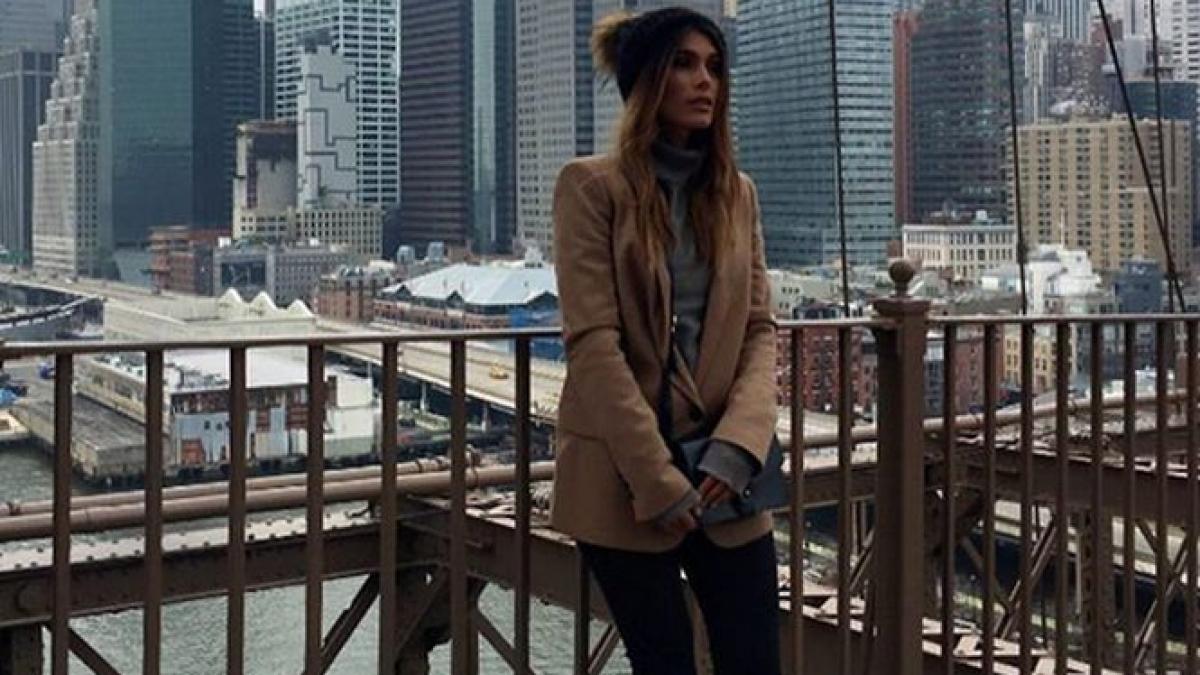 sanziana negru a fost confundata cu melania trump