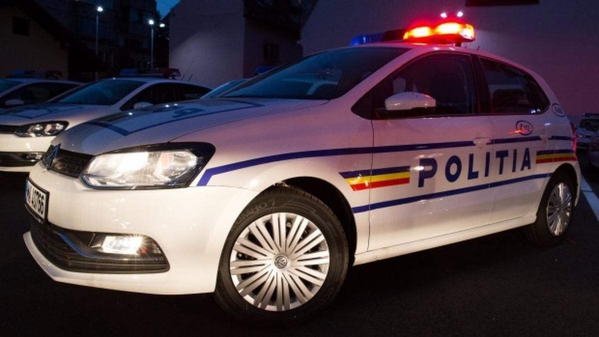 soferii nu sunt obligati sa aiba la ei asigurarea rca si nici s o prezinte politistilor