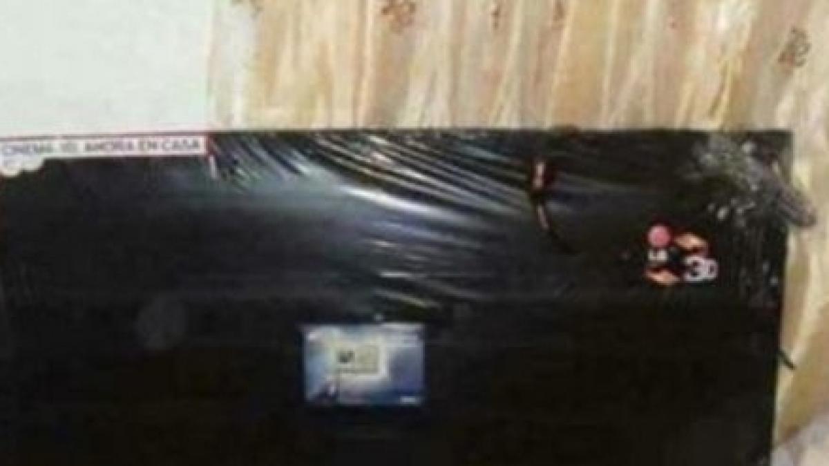 si a cumparat un televizor de pe internet dar nu se astepta la asta mi s a facut rau cand am