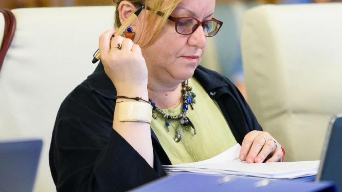 jurnalul national romaniafilm ultimul tun dat de guvernul ciolos