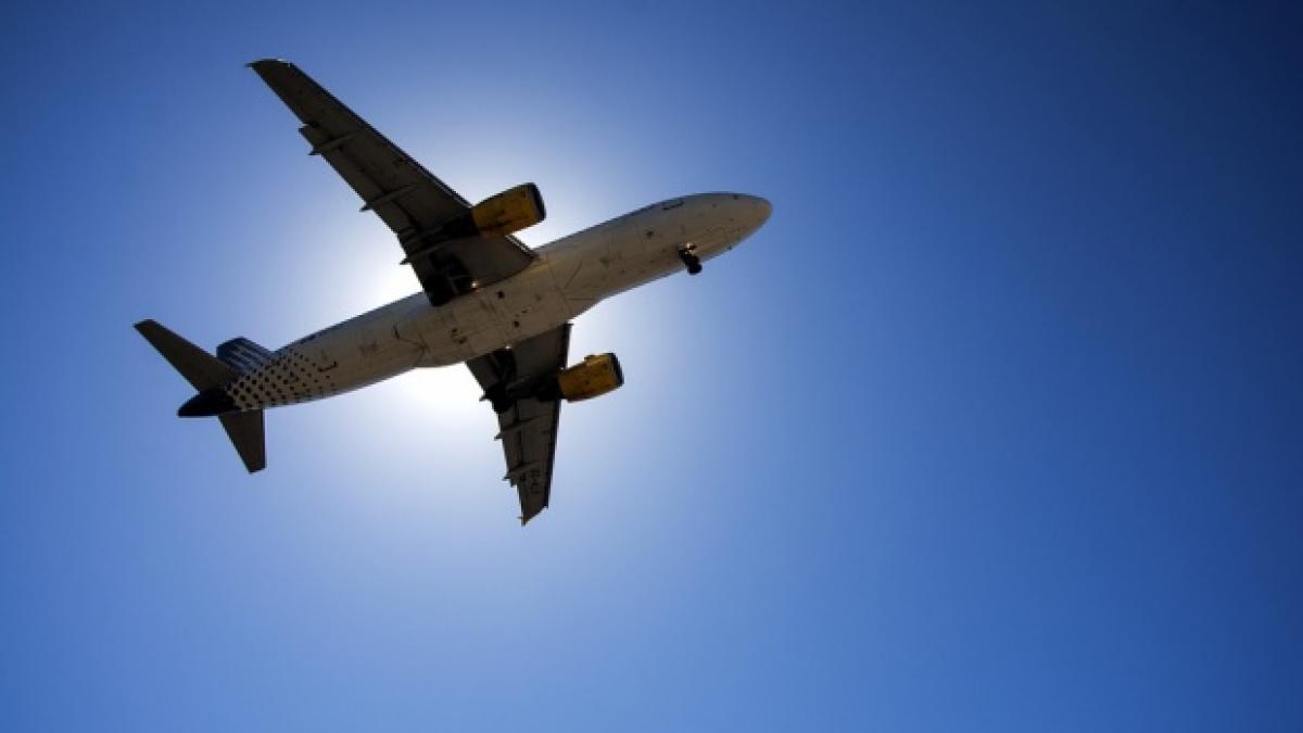 curse aeriene anulate sau intarziate din cauza cetii