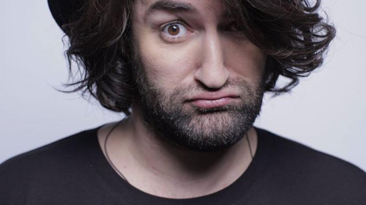 mesajul lui smiley pentru romani oameni corecti optimisti si implicati noi suntem romania