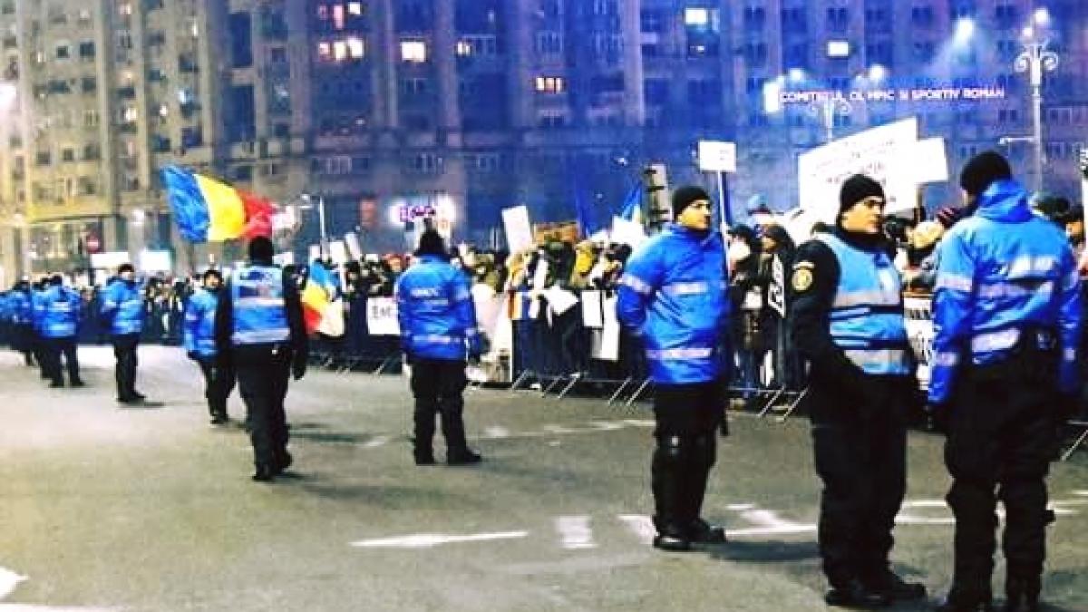 apelul jandarmeriei romane in timpul protestelor de la piata victoriei