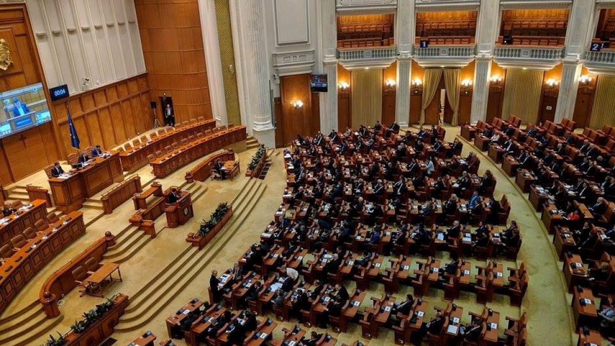bugetul de stat pe anul 2017 in dezbaterea plenului parlamentului