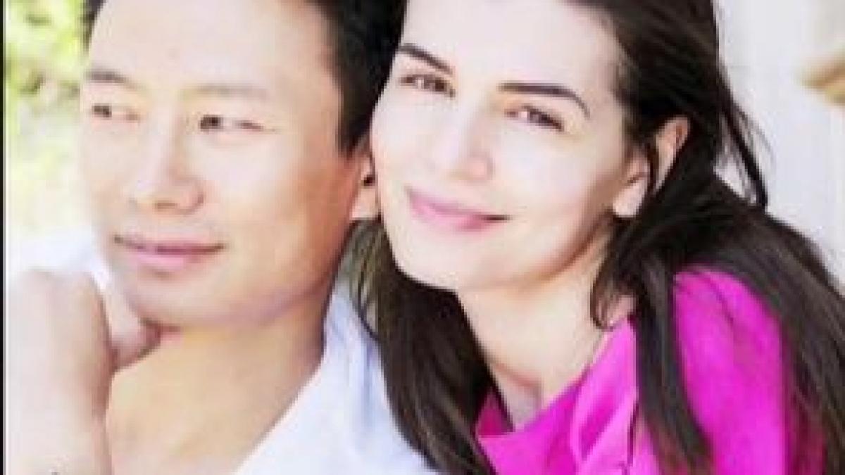 mr pink cadou superb pentru fiica monicai gabor